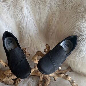 Clarks Black Women's Shoes